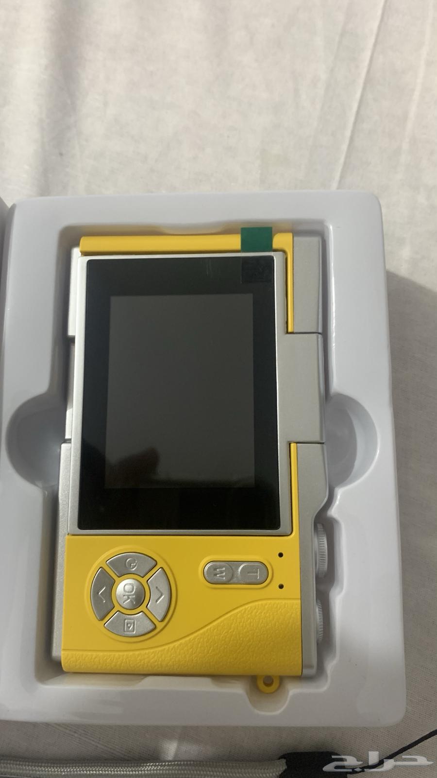New digital camera with all accessories64100533242370113