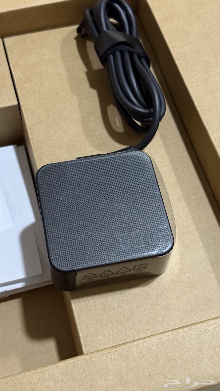 اسوس بي 15 جديد64377695495554112