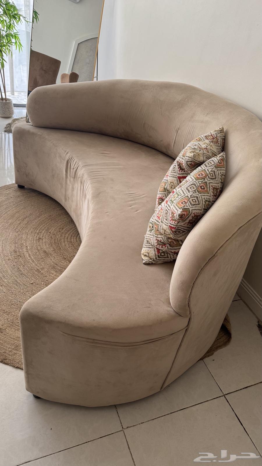 كنب مقوس64389488324226111