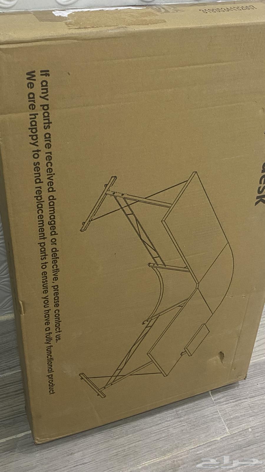 طاولة قيمنق ابيض جديدة64378832686467112