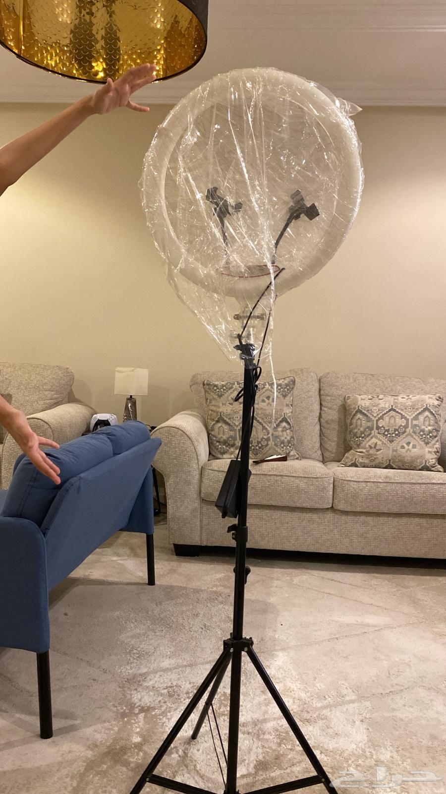 حلقة إضاءة LED مع حامل ثلاثي القوائم64386613045379110