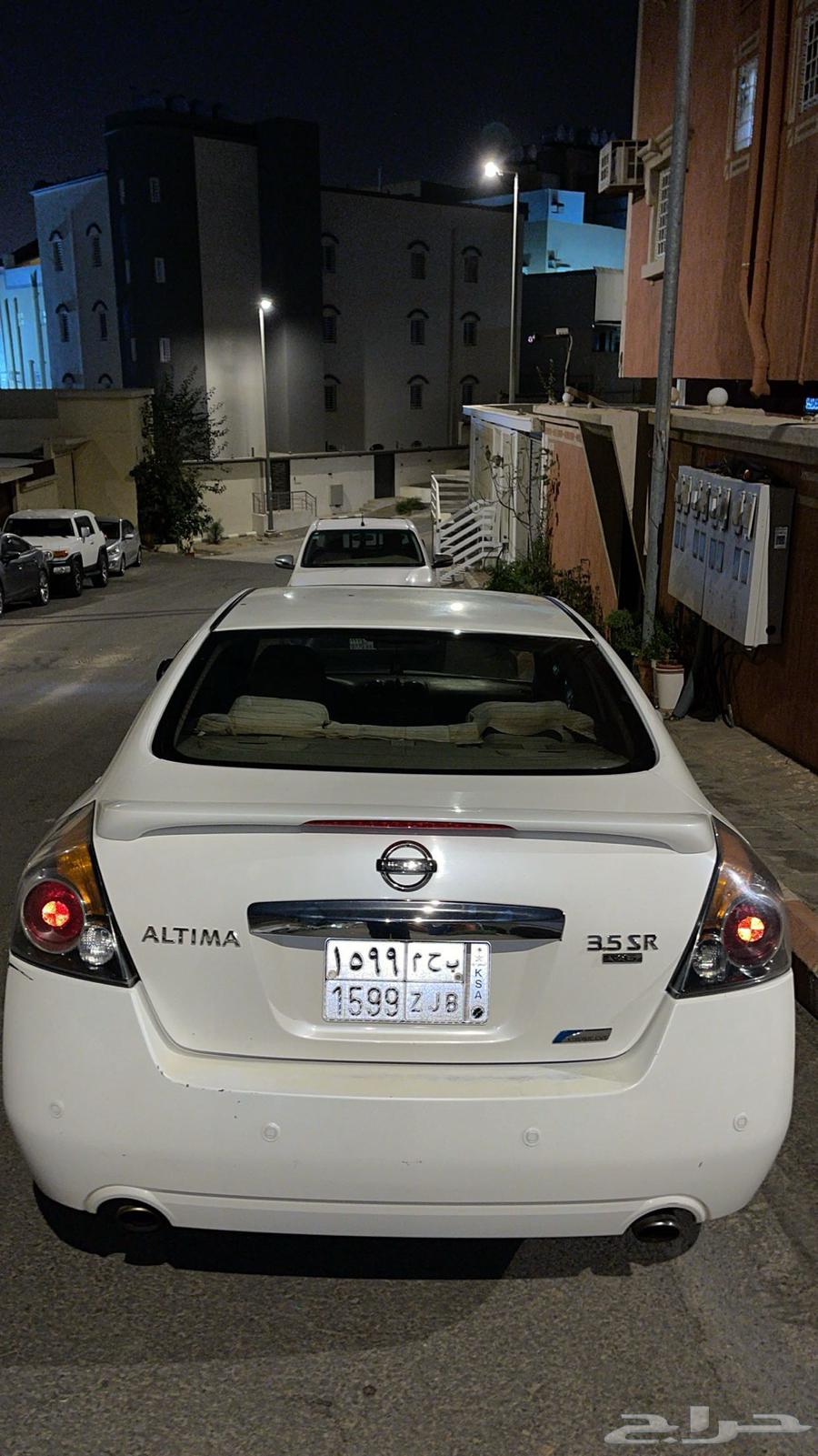 التيما 2010للبيع مكينه كبيره V6. 3.564521140017283110