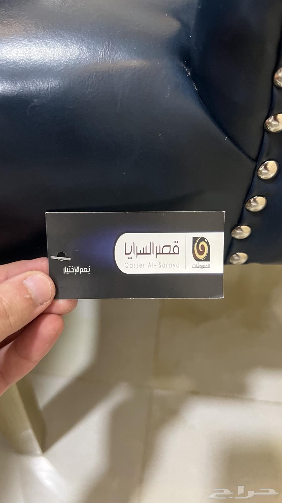 8-seater dining table, mirror, and buffet table64390012850562114