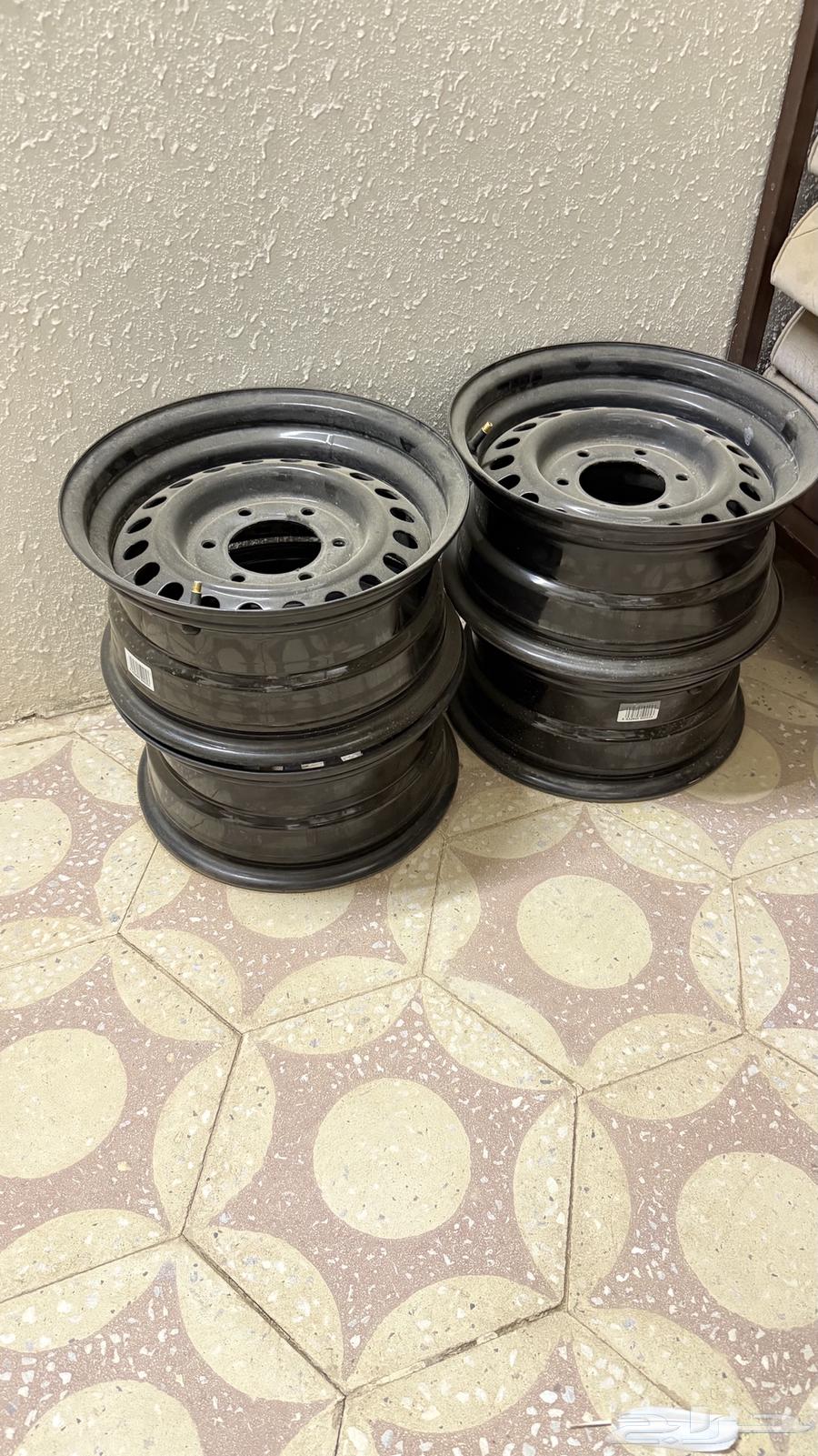 جنوط مرسدس للبيع64525414152577110