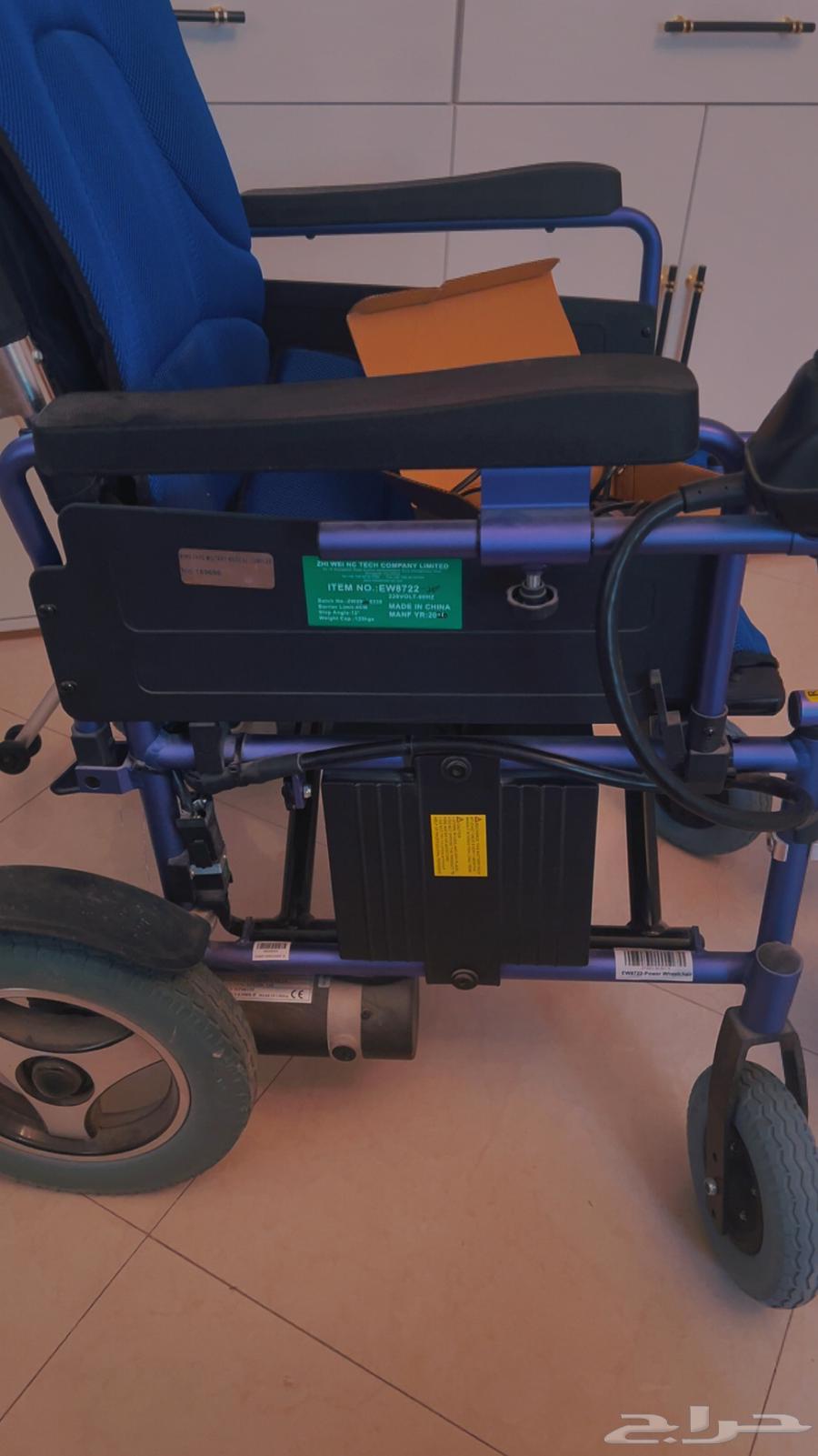 كرسي كهربائي للبيع لم يستعمل ابدا فقط للتجربه استخدم64385133493378111