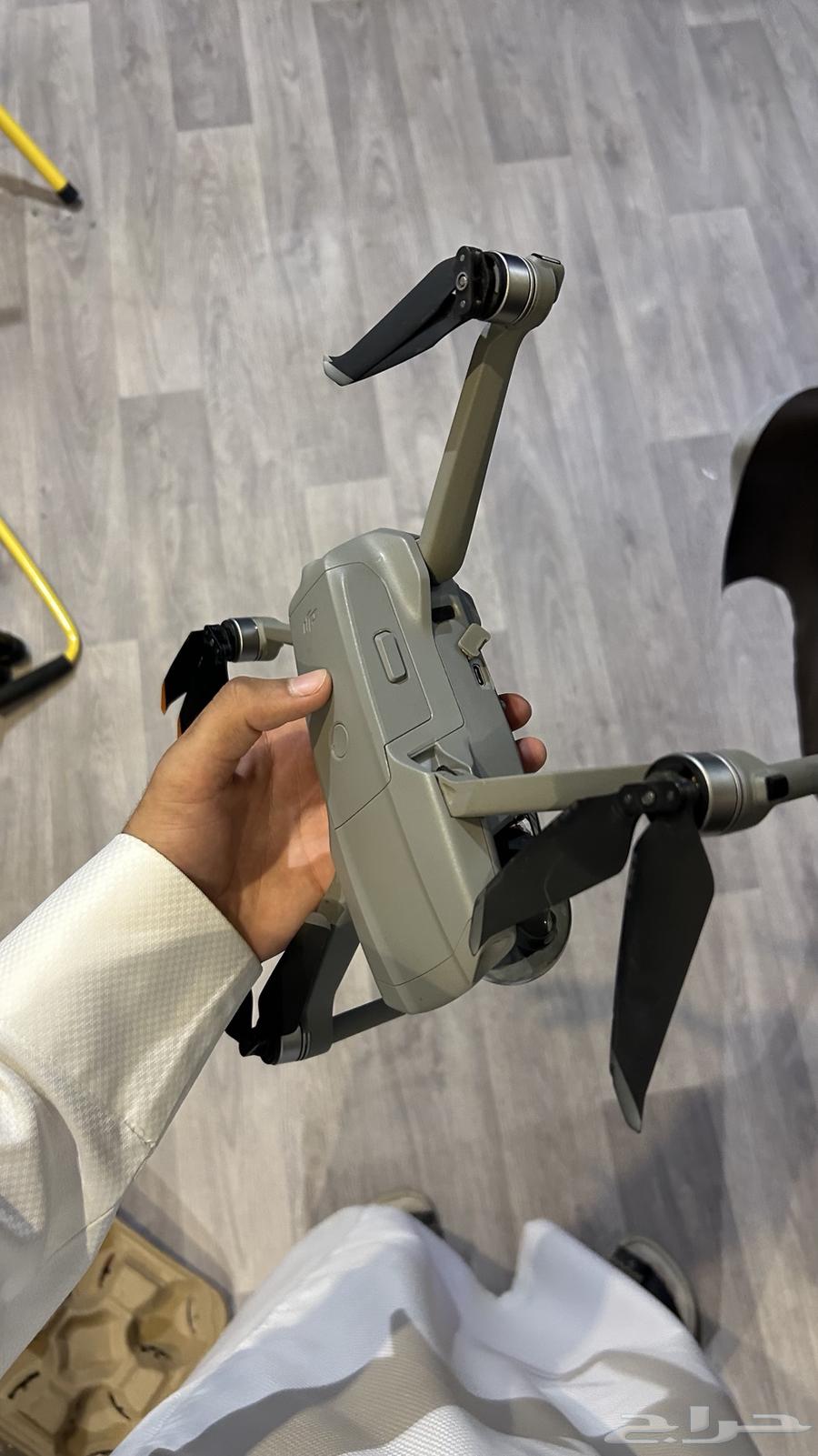 للبيع درون64389957525762110