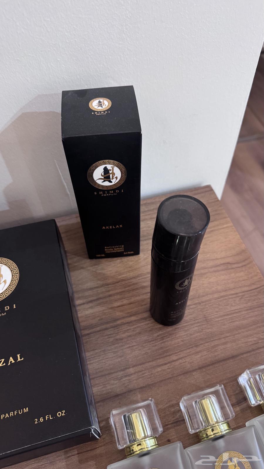 عطور للبيع حوالي 600 بيع جملة أصلية64385817512579114