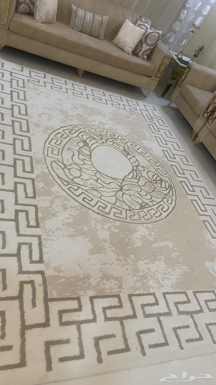 زوليه او فرشه او سجاد للبيع64390816092674110