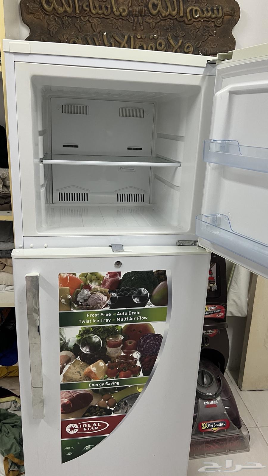 ثلاجه للبيع شبه جديده64389916452993111
