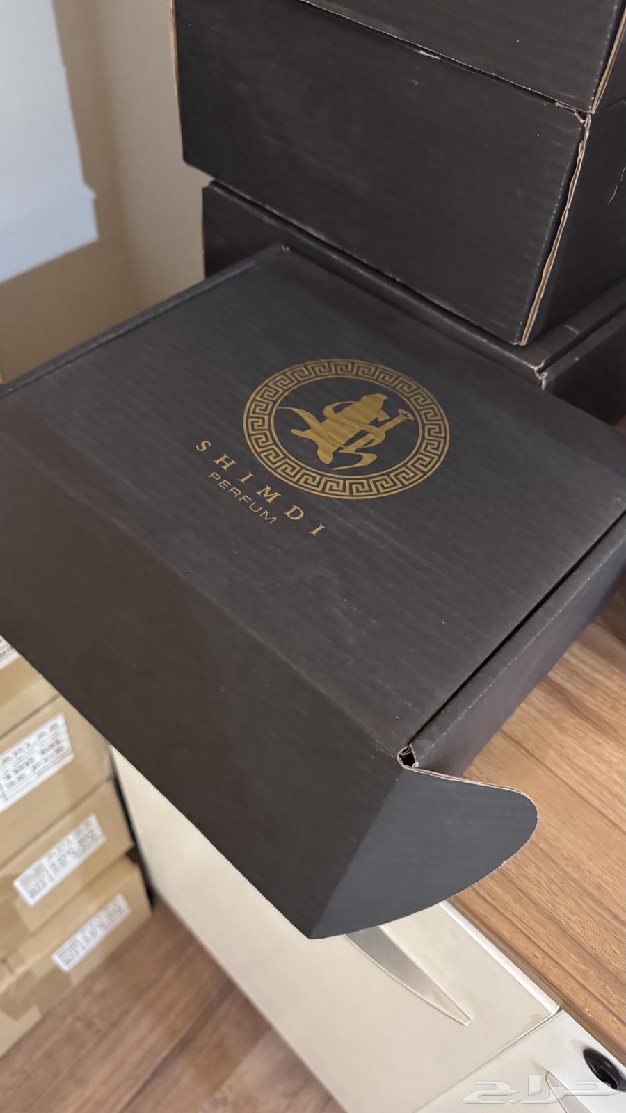 عطور للبيع حوالي 600 بيع جملة أصلية64385817512579112