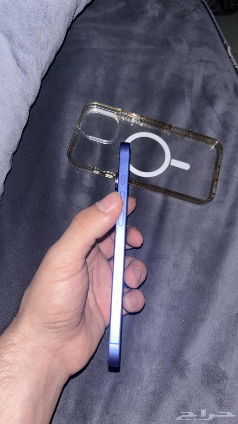 ايفون 16 بلس ازرق 256 جيجا نظيف مافيه خدشه معه اغراضه للبدل64379631329281110