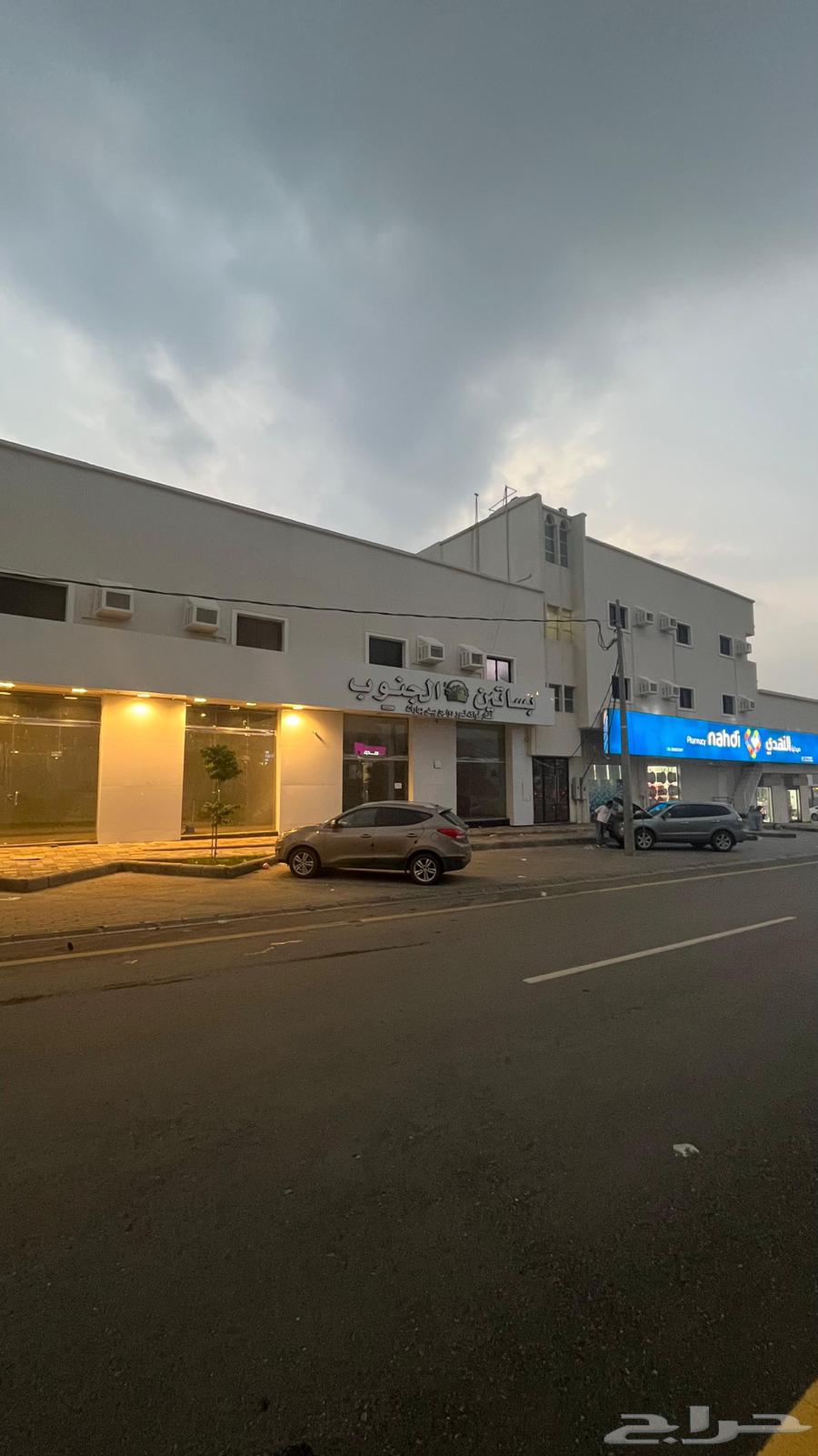 For sale: commercial and residential building on two streets in Al-Rish triangle63613880594307111