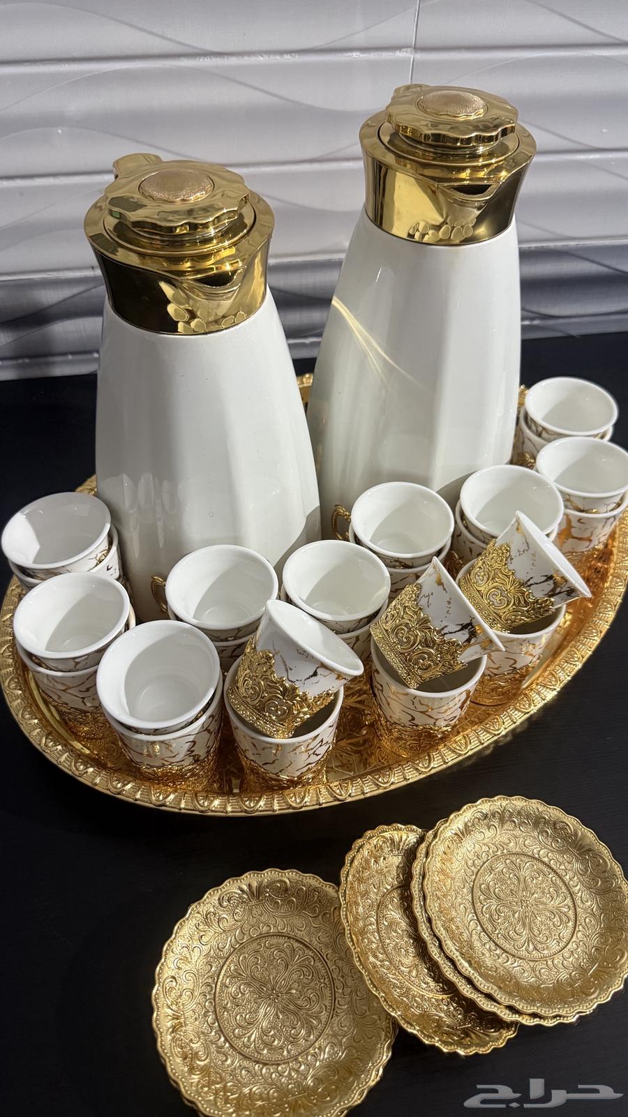 طقم بيالات شاي وقهوه وترامس نظيفه وخاليه من العيوب64379925717763111