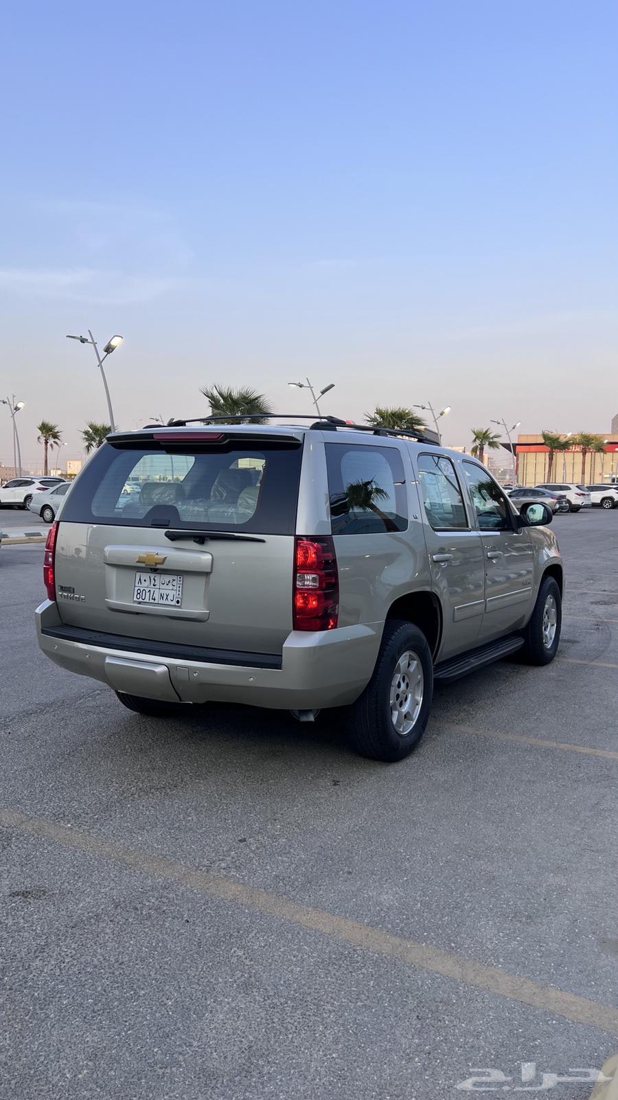 تاهو اللون ذهبي ممشى 183 ألف دبل64532480075777113