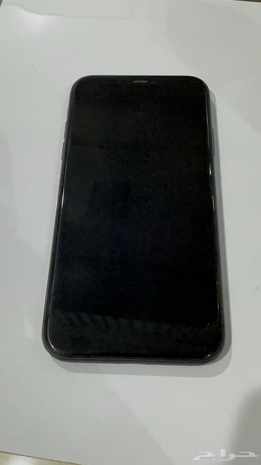جوال آيفون 11 لون اسود براعيكم بسعر64379822192771111