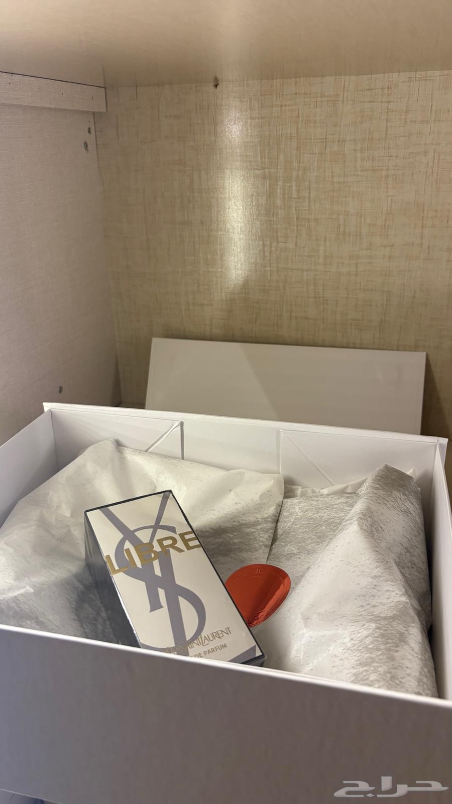 عطر ايف سان لوران لايبر بارفيوم 90 مل64379703653506111