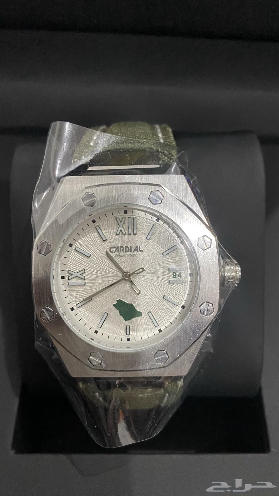 ساعة كارديال الخاصة باليوم الوطني64386110290946110
