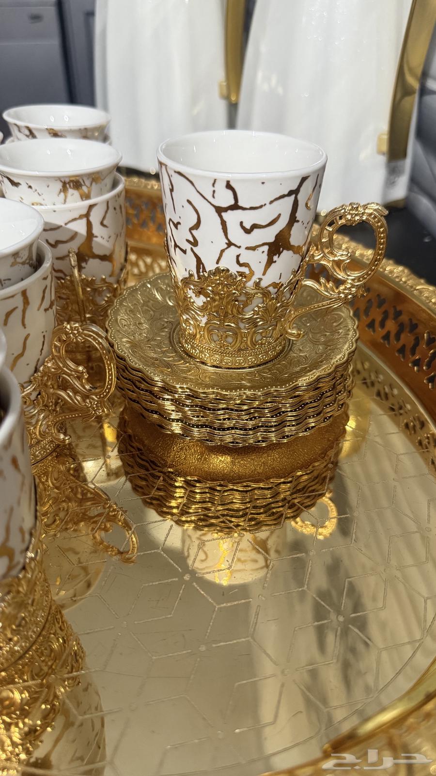 طقم بيالات شاي وقهوه وترامس نظيفه وخاليه من العيوب64379925717763113