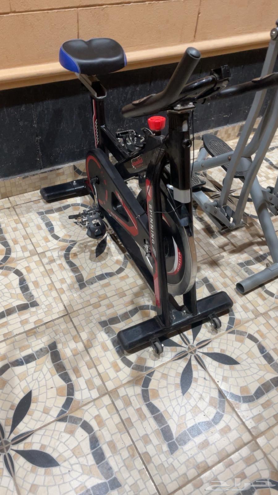 للبيع اجهزه رياضيه جهاز غزائل الطائر الاجهزه نضيفه64391990307971110