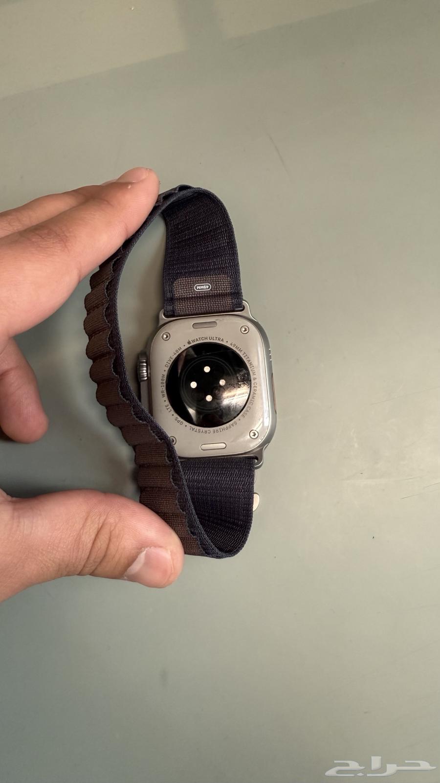 Apple Watch Ultra 2 in pristine condition64384675060481111