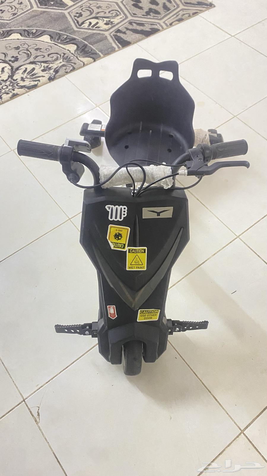 سكوتر درفت اسود اخو الجديد شغال بطاريه ممتازه64386710916609110