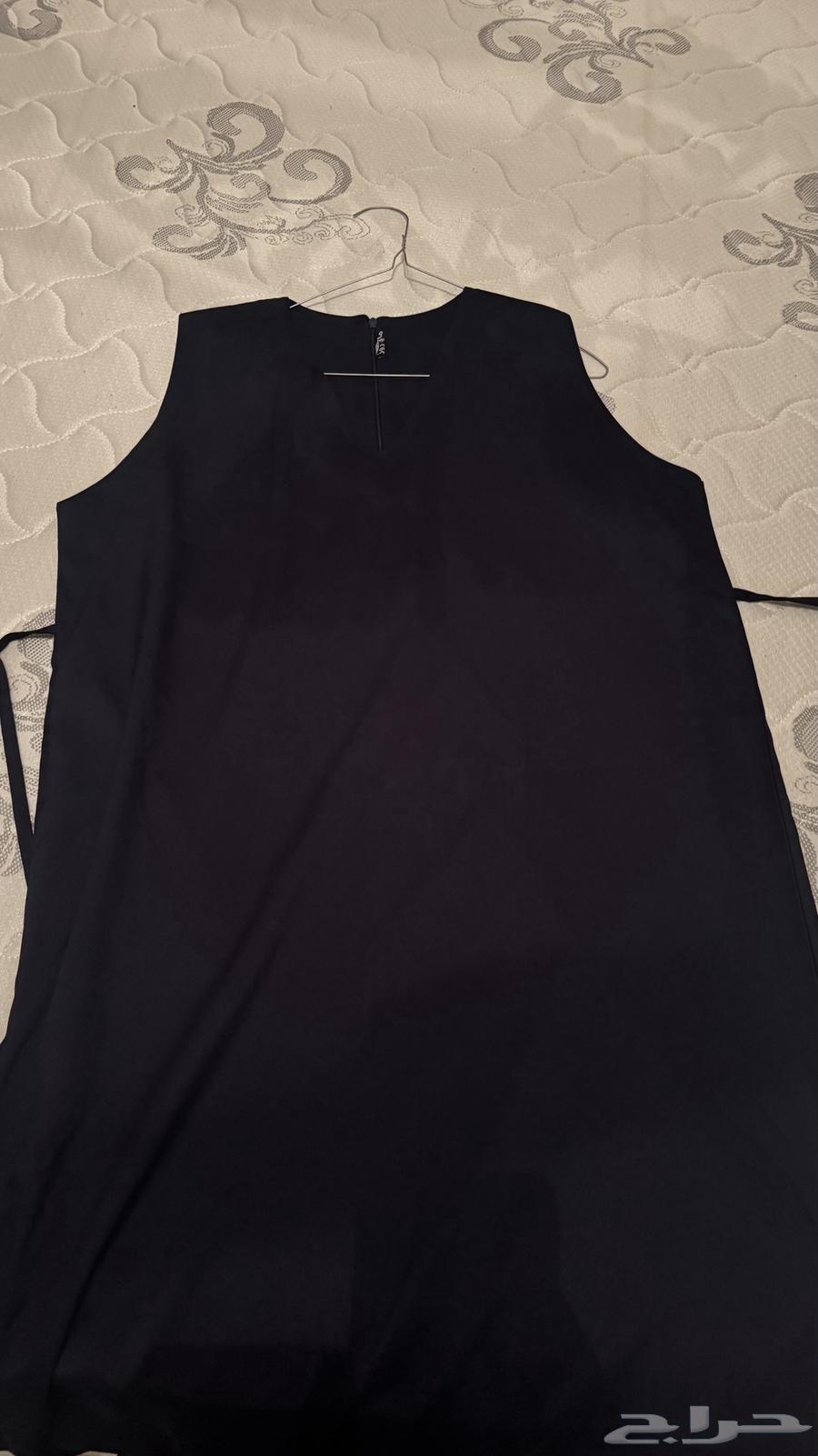 مريول وتنوره كحلي للثانوي مقاس كبير64379908773507113