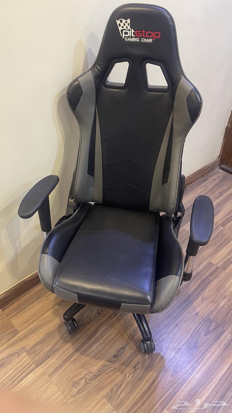 كريس قيمنق للبيع بسعر حلو64383677394563110