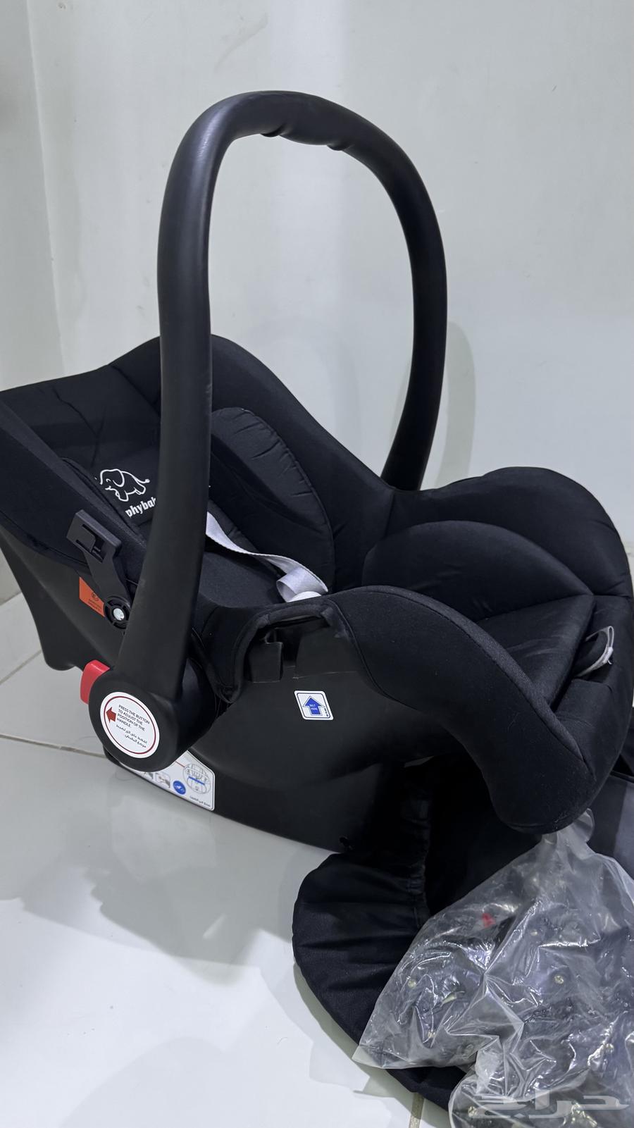 مقعد سياره وجلاسه64391715185795112