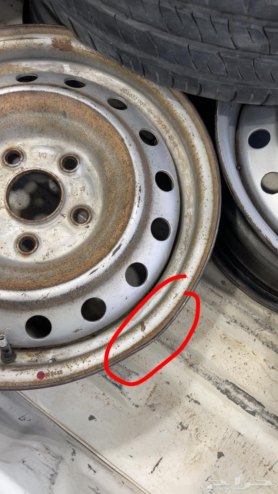 جنوط و كفرات هايلوكس بلد اصليات 2006-2015 عدد 364495379189890111