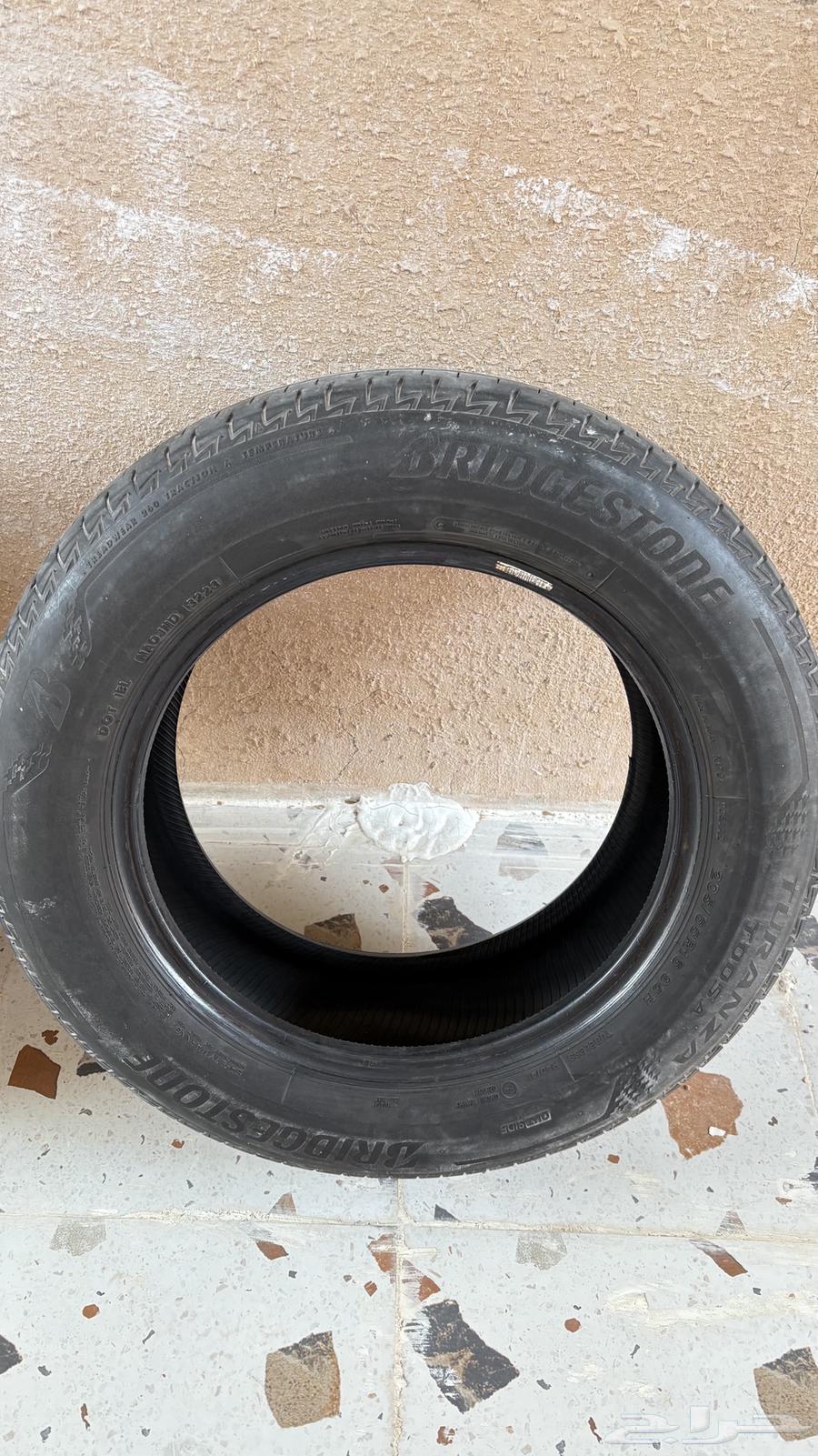 كفرات برجستون للكامري مقاس 16 للبيع64532128138498111