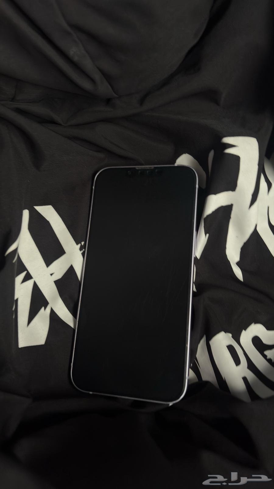 ايفون 14 العادي نظيييف64380042020866113