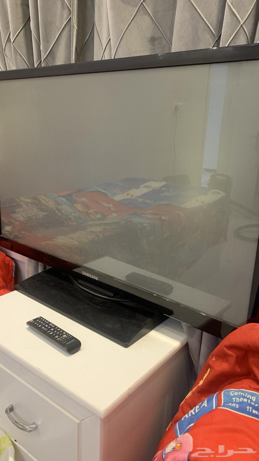 A new Samsung screen without any defects64390054690049110