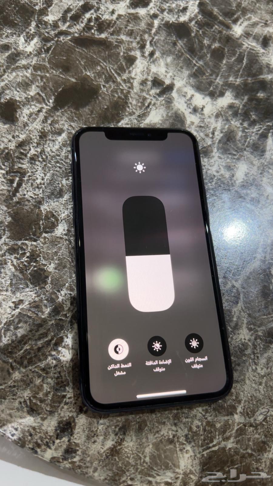 ايفون 11 برو نضيف64380929939970112