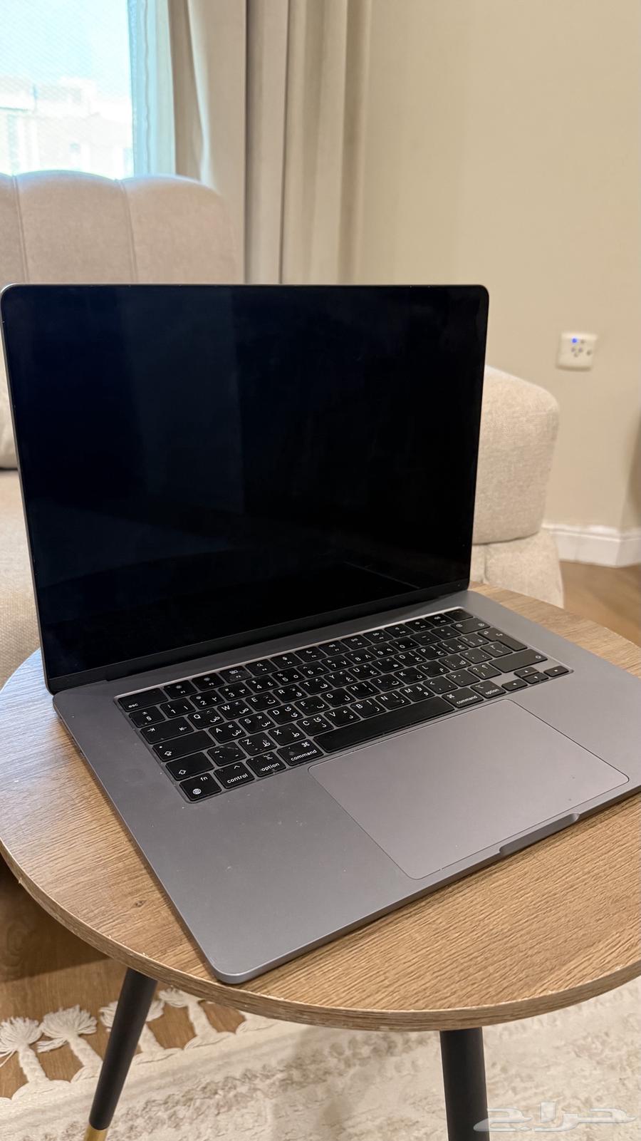 ماك بوك اير M264389238976257110