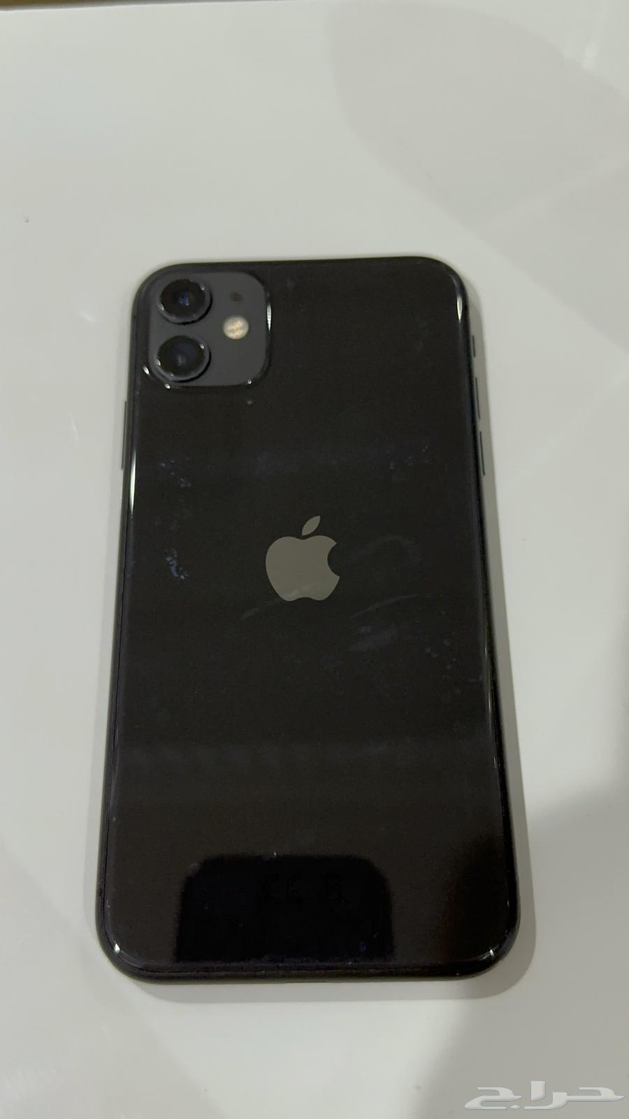 جوال آيفون 11 لون اسود براعيكم بسعر64379822192771113