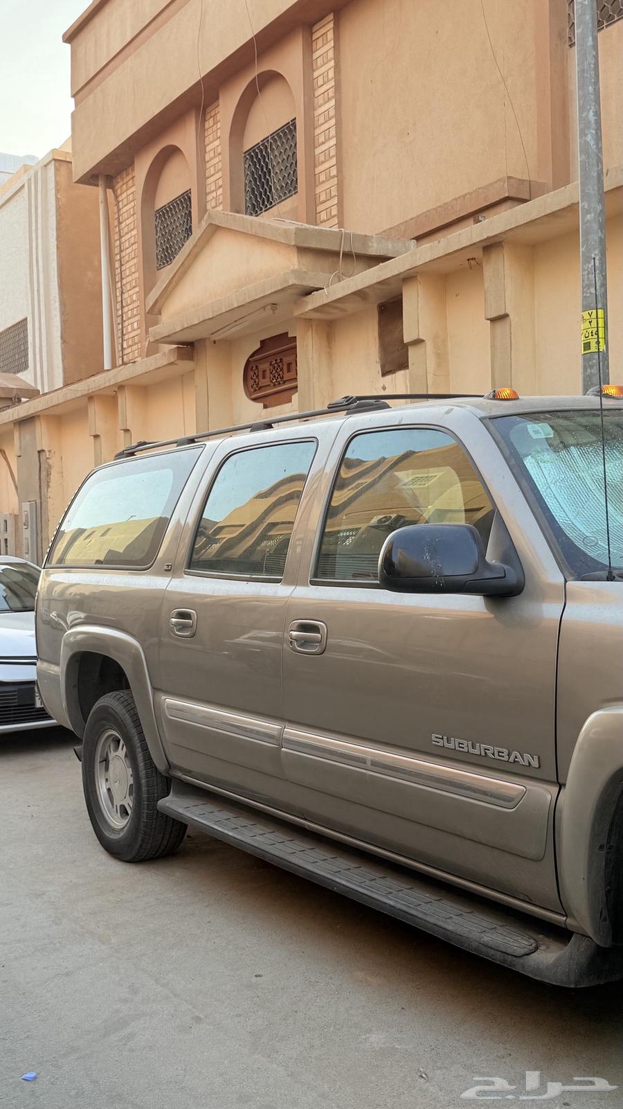 Hello and welcome, I'm presenting to you a GMC Superman 2002 model. Mileage is 300 thousand64532522688257112