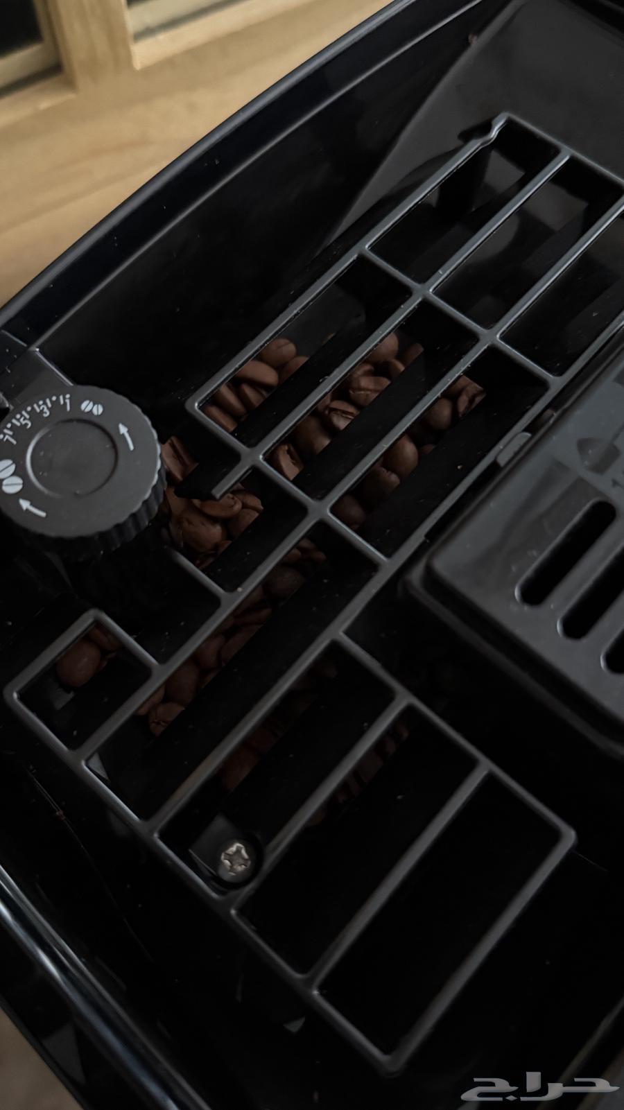 للبيع مكينة قهوة ديلونجي ماغنيفيكا ستارت64383732850691114