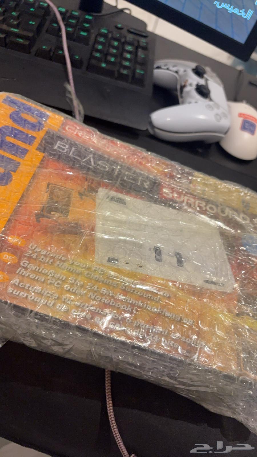 كرت ابيض64392086955394110