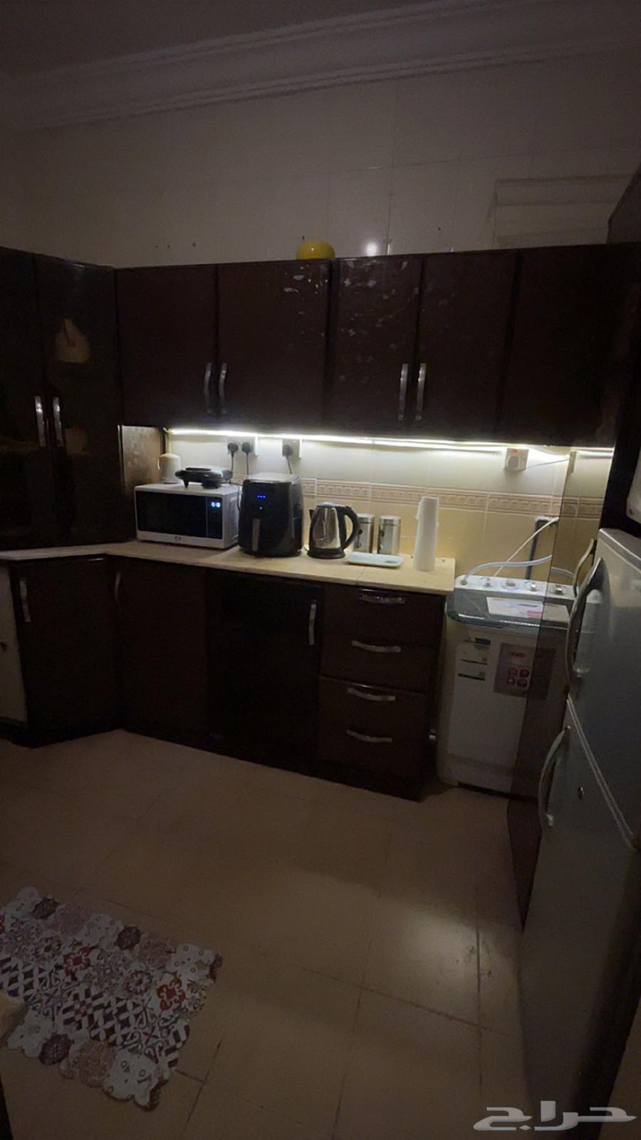 اثاث للبيع معا ادوات منزليه مكمله ومطبخ وغرفتين64377798089218113