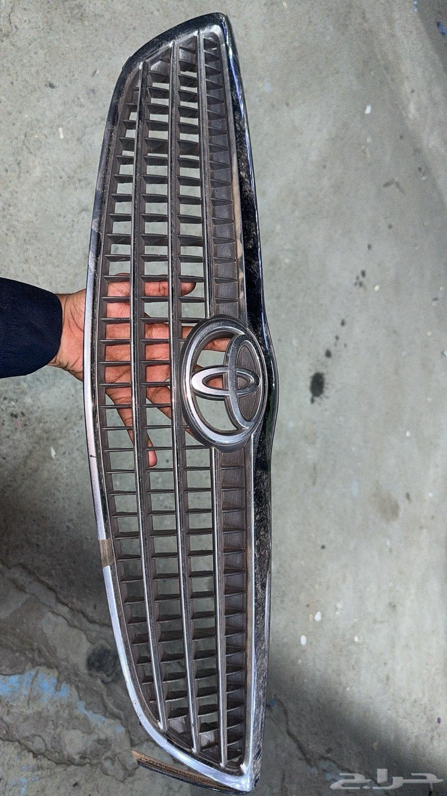 شبك اصلي كامري 200464537658641537110