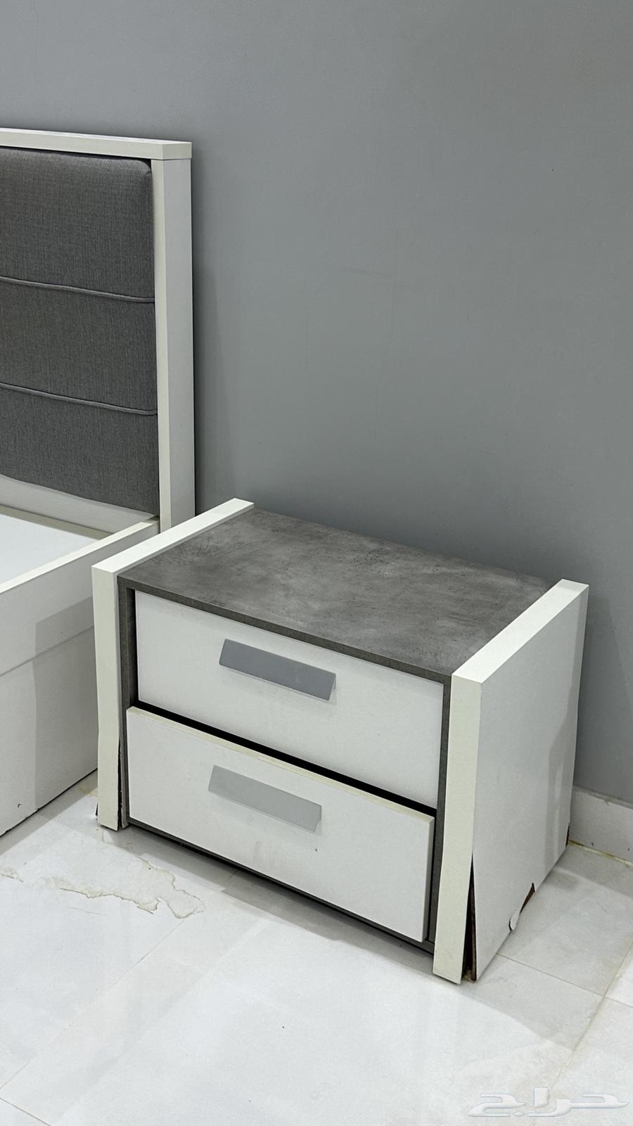 غرفة نوم كامله للبيع64387369187585114