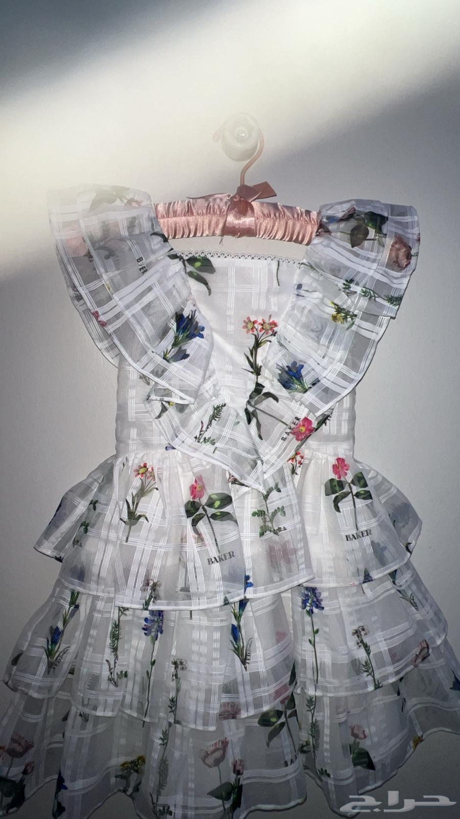 بنات تيد بيكر64380609701121111