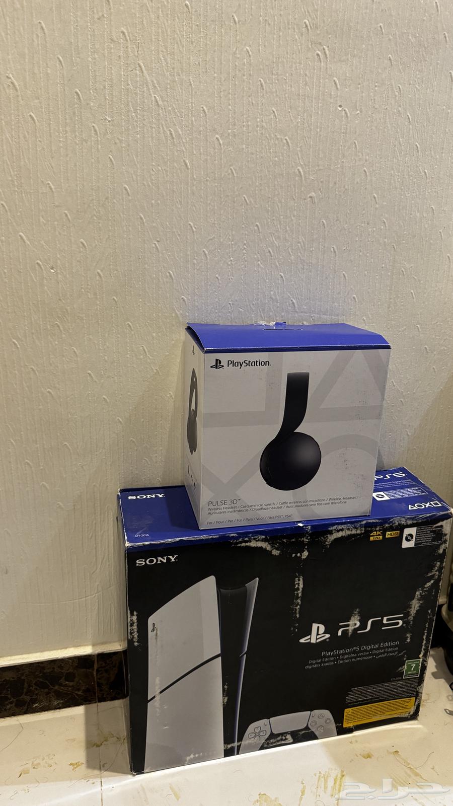 بلايستيشن 5   سماعة سوني للبيع شبه جديد نظيف سوني للبيع64388301121410110