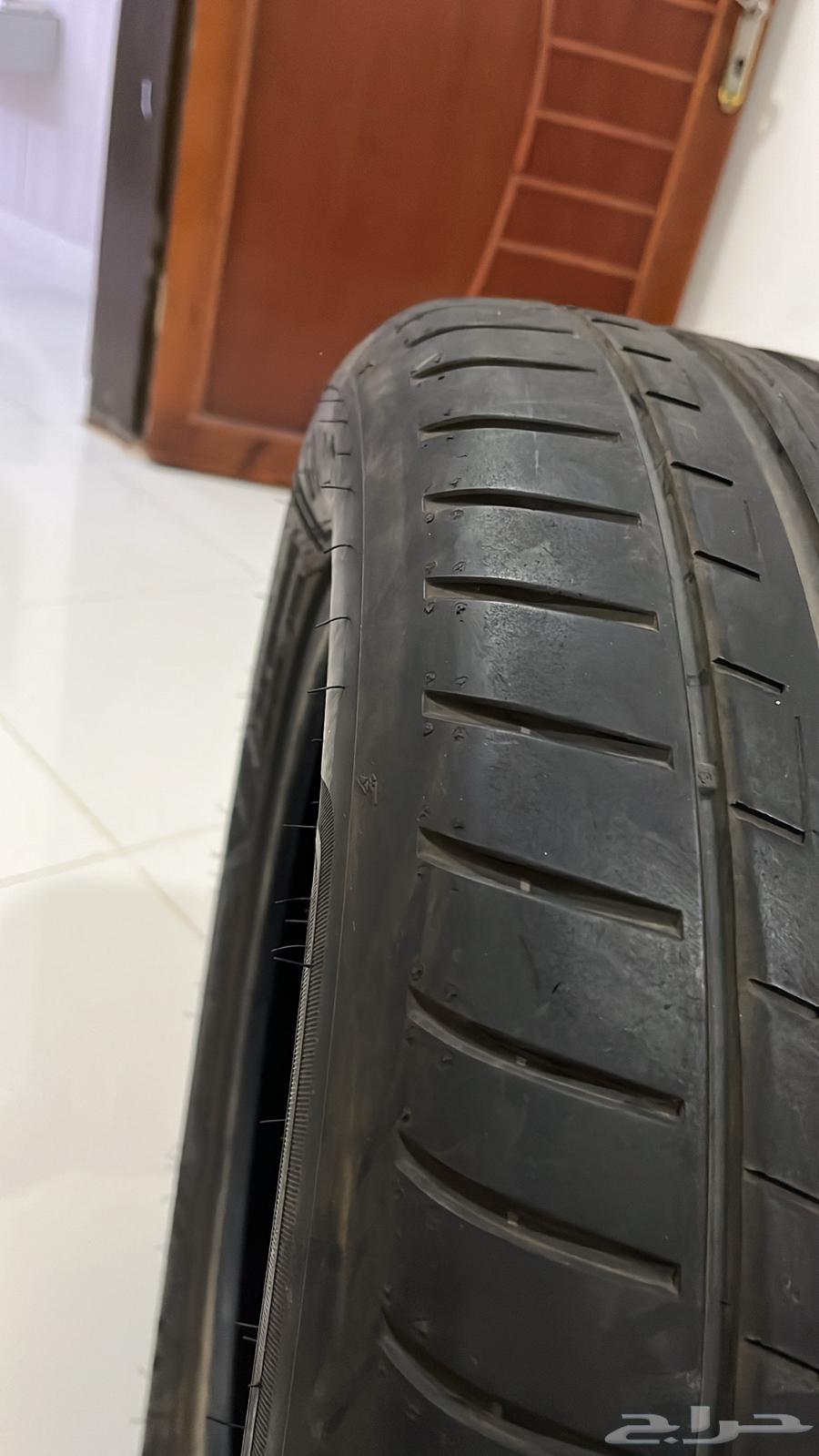 للبيع كفرين جودير مقاس 235 55 1864537309922178114