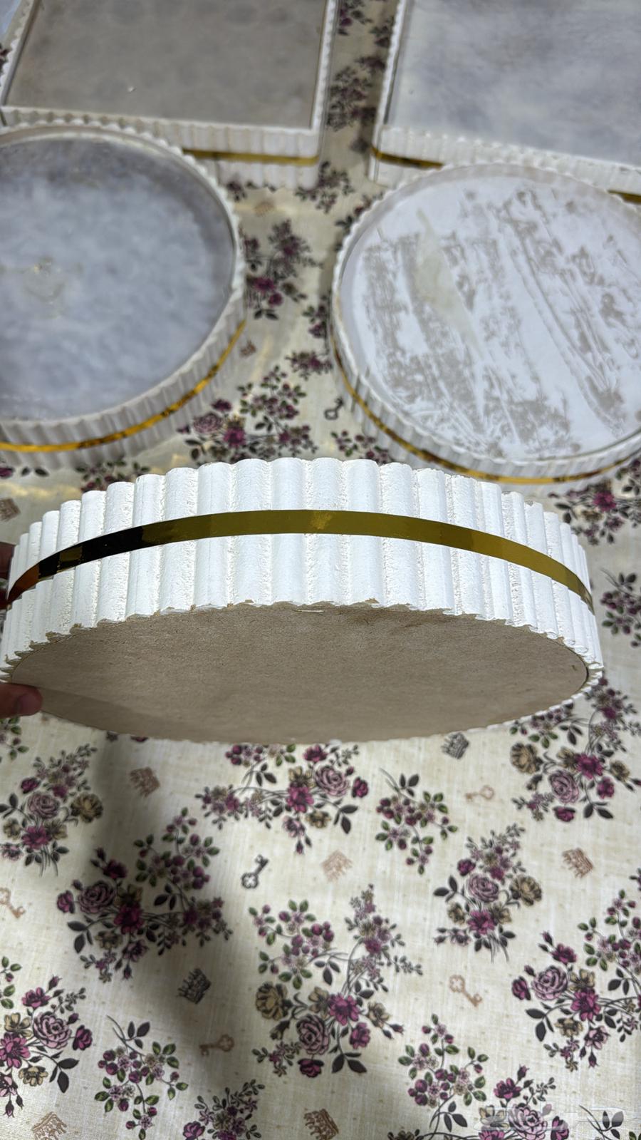 Serving plates64378382725891110