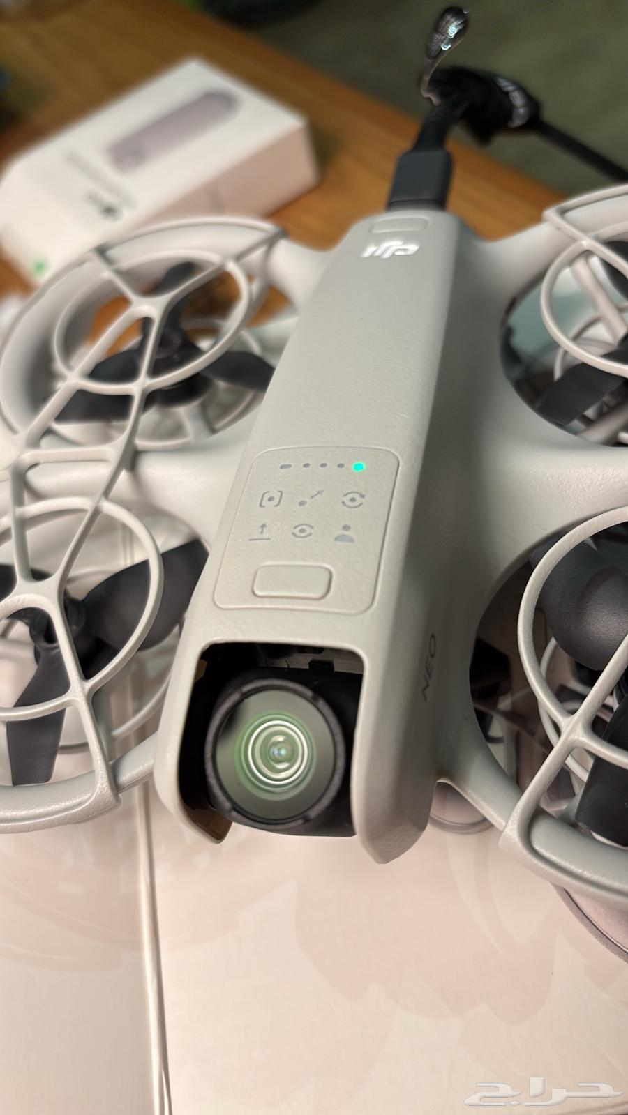 Dji Neo64379006984834112