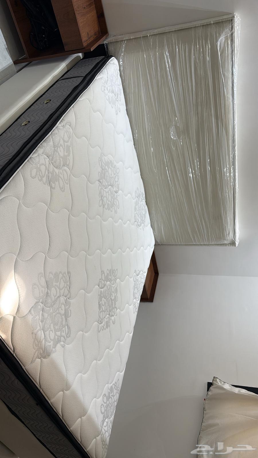 سرير للبيع64437908320643112