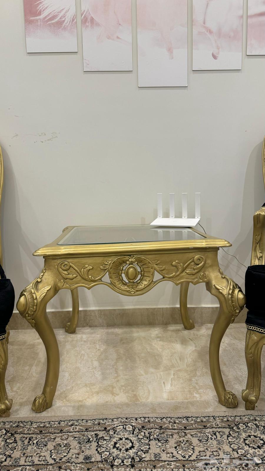 2 sofas and a luxurious table for sale64377447318018113