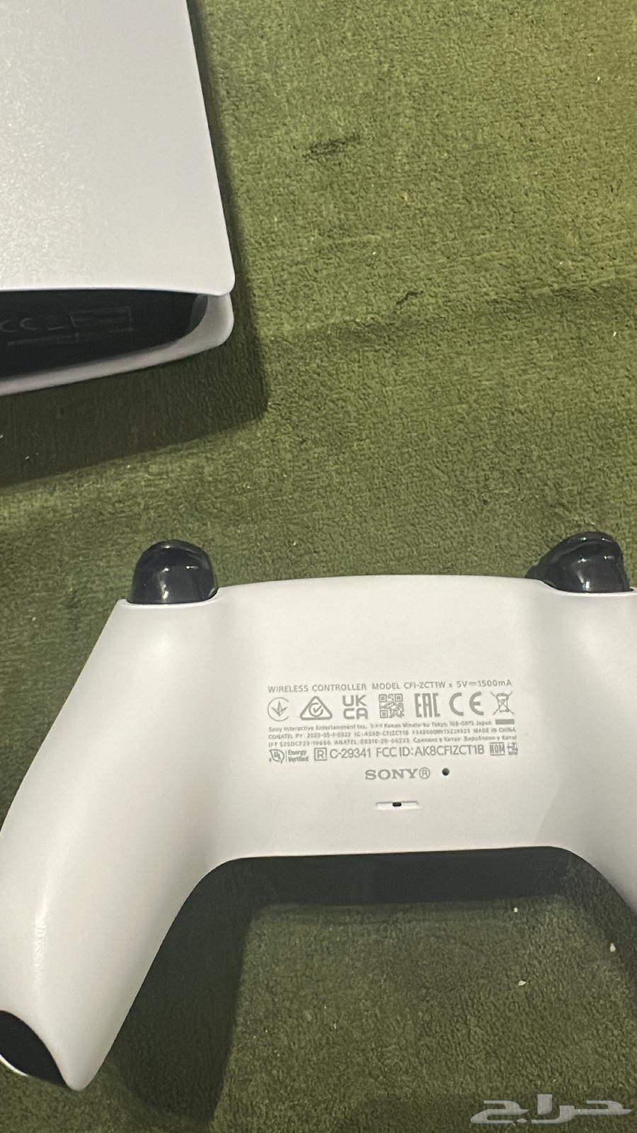 سوني فايف سليم للبيع جديد بيعته مستعجله64379645641859112