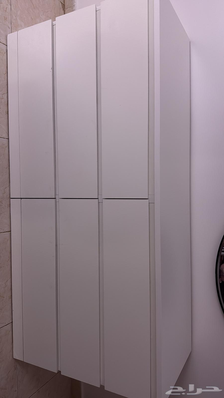 طاولة ايكيا64381617032321110